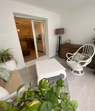 Superbe Avec Piscine L'ete De Juin A Septembre *